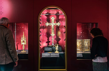 ARTIS-Uli Deck// 11.04.2024, Badisches Landesmuseum, BLM, Ausstellung „Welterbe des Mittelalters 1300 Jahre Klosterinsel Reichenau“, Große Landesausstellung 2024 - 20. April – 20. Oktober 2024 im Archäologischen Landesmuseum Baden-Württemberg (AL