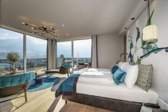 penthouse suite lodge top of meran premium - www.fotomike