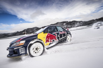 Winter am Ring Mitsubishi © Philip Platzer Red Bull Content Pool