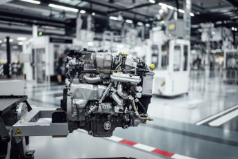 Mit dem elektrischen Abgasturbolader steigert Mercedes-AMG Effizienz und Performance