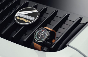 06_Exklusiv für Käufer des 911 Sport Classic hat Porsche Design einen hochwertigen Chronographen entworfen