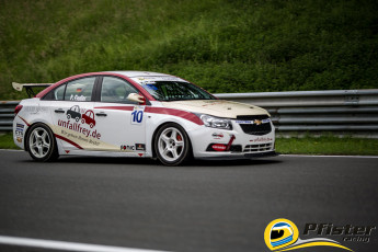 Pfister_Racing_Tourenwagen_Challenge_am_XLR8_Salzburgring (1)