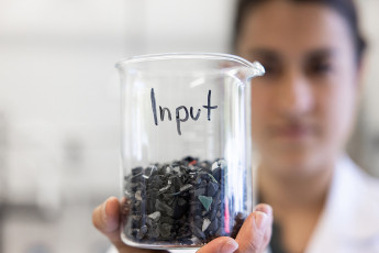 Pilot Project: Physical Recycling Makes Mixed Plastic Waste Recy