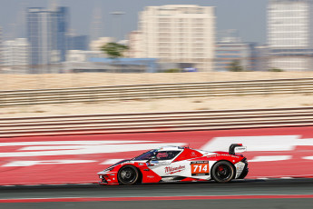 razoon - more than racing 24 H Dubai 2023 07