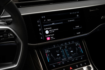 Audi integrates store for apps