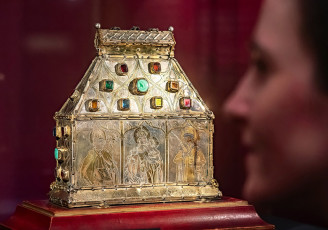 ARTIS-Uli Deck// 11.04.2024, Badisches Landesmuseum, BLM, Ausstellung „Welterbe des Mittelalters 1300 Jahre Klosterinsel Reichenau“, Große Landesausstellung 2024 - 20. April – 20. Oktober 2024 im Archäologischen Landesmuseum Baden-Württemberg (AL