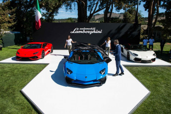The unveiling of the Lamborghini Aventador SV Roadster