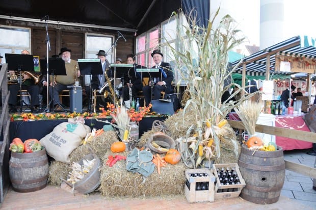 2 - MM_2014_Buehne.JPG.klein